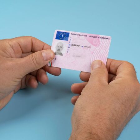 Rinnovo patenti: come si fa?