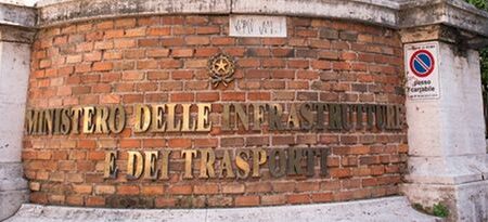 Riunione Ministero dei Trasporti su caro carburante